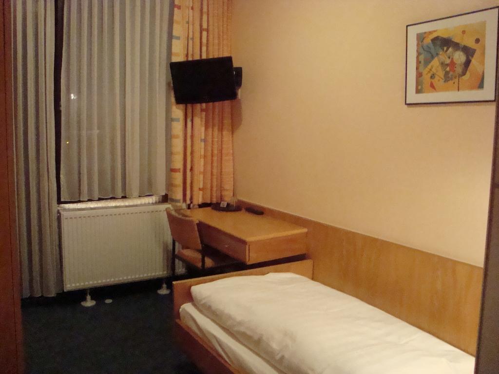 Hotel Gartenhof Muehlheim am Main ห้อง รูปภาพ